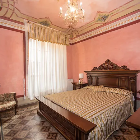 Relais Centro Storico Otel