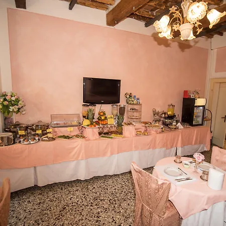 Relais Centro Storico Otel