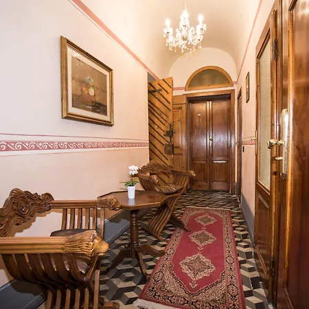 Relais Centro Storico Otel Pisa