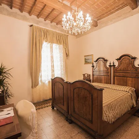 Centro Storico לינה וארוחת בוקר 2*