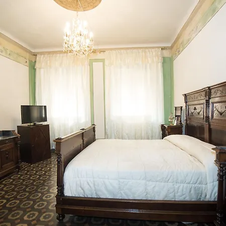 Relais Centro Storico Residenza D'epoca Pisa