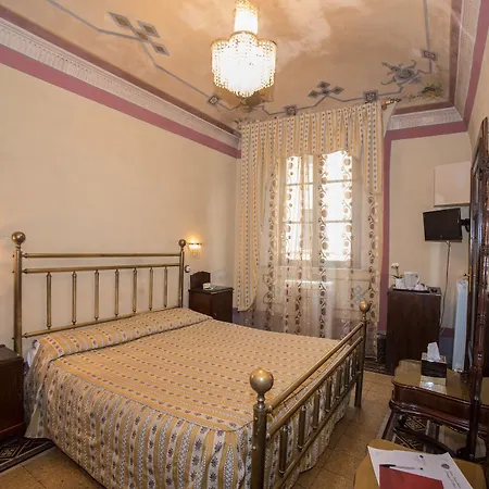 Bed and breakfast Relais Centro Storico Residenza D'epoca 2*