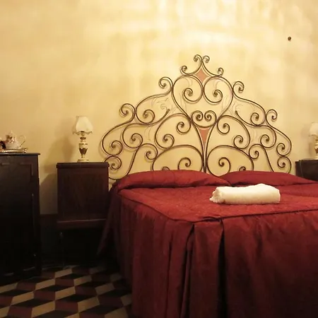 Relais Centro Storico Residenza D'epoca Bed and breakfast Pisa
