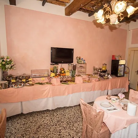 Bed and breakfast Relais Centro Storico Residenza D'epoca Pisa