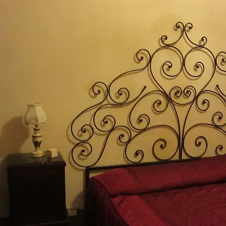Bed and breakfast Relais Centro Storico Residenza D'epoca 2*