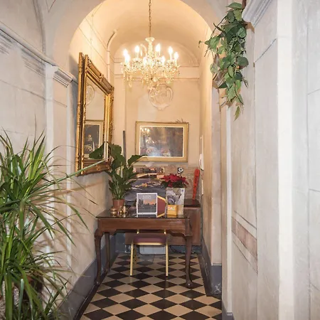 Relais Centro Storico Residenza D'epoca 2*